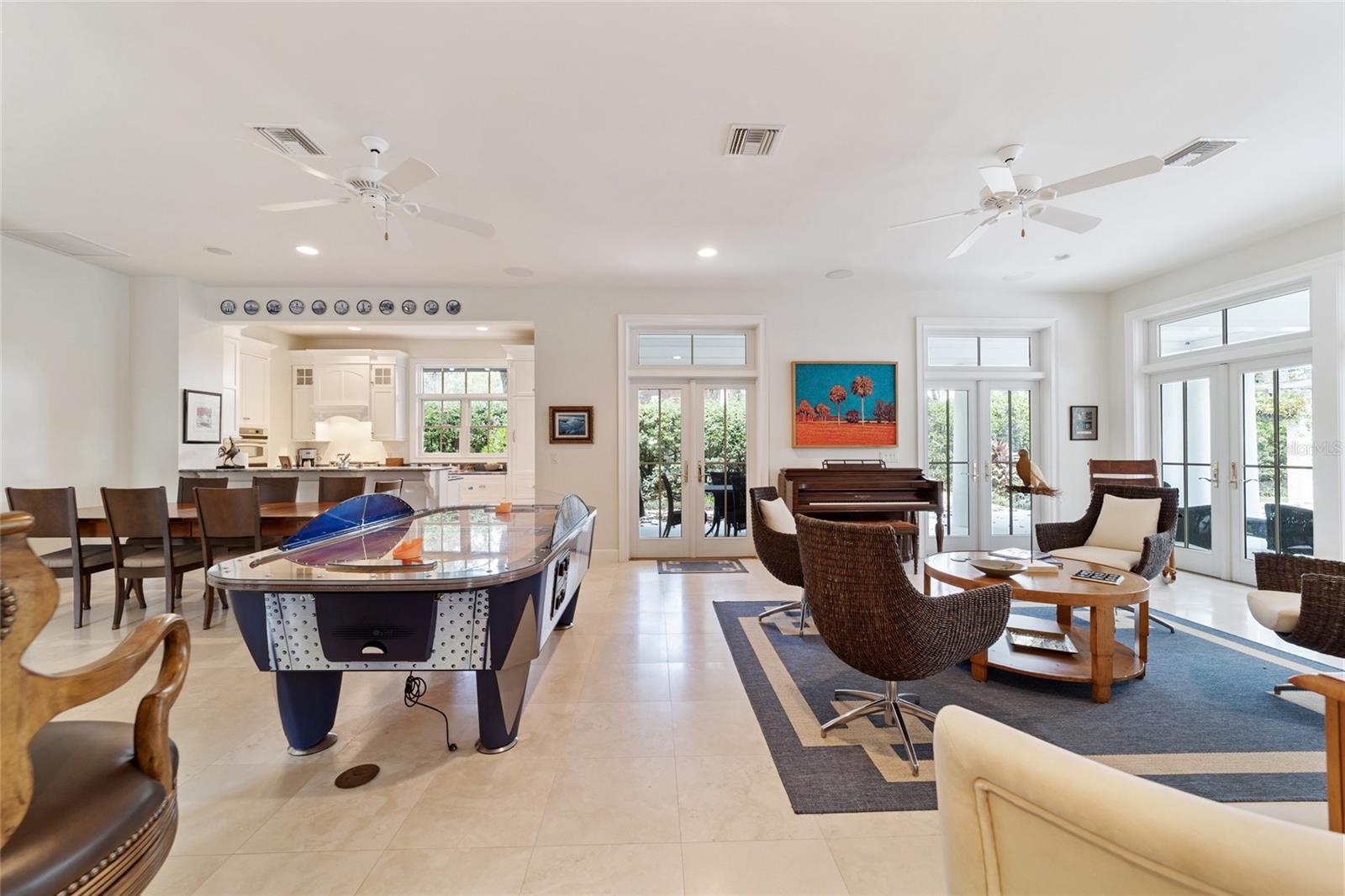 COUNTRY CLUB/OCALA UN 02 - Residential
