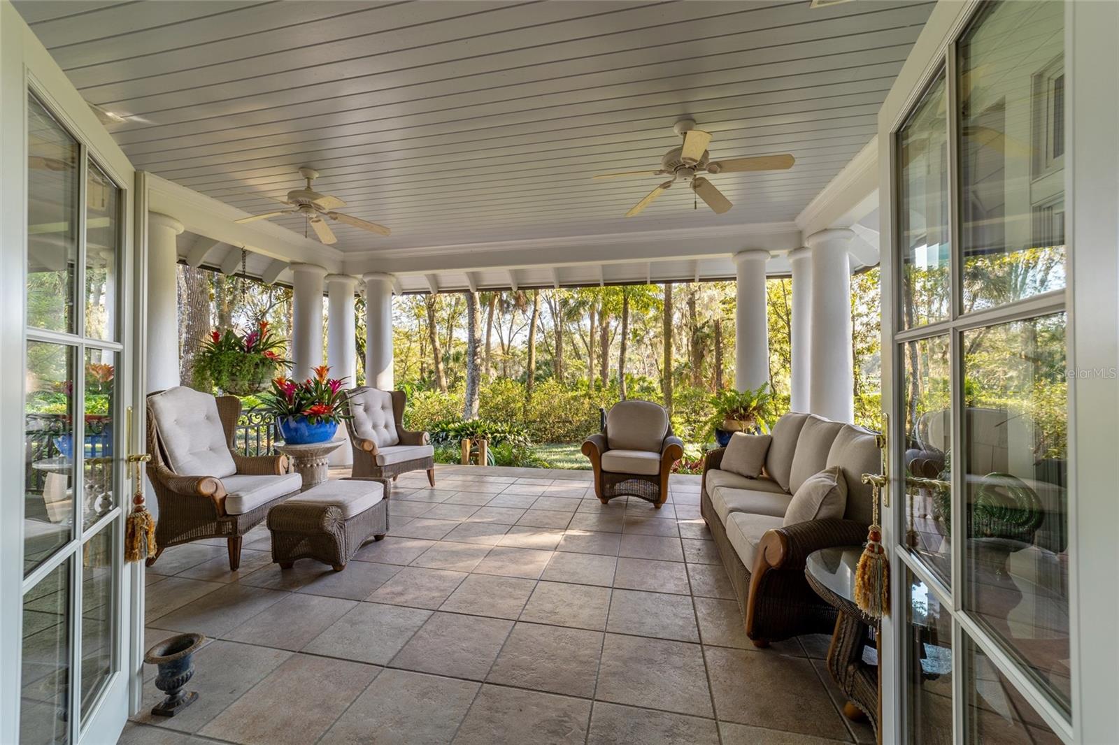 COUNTRY CLUB/OCALA UN 02 - Residential