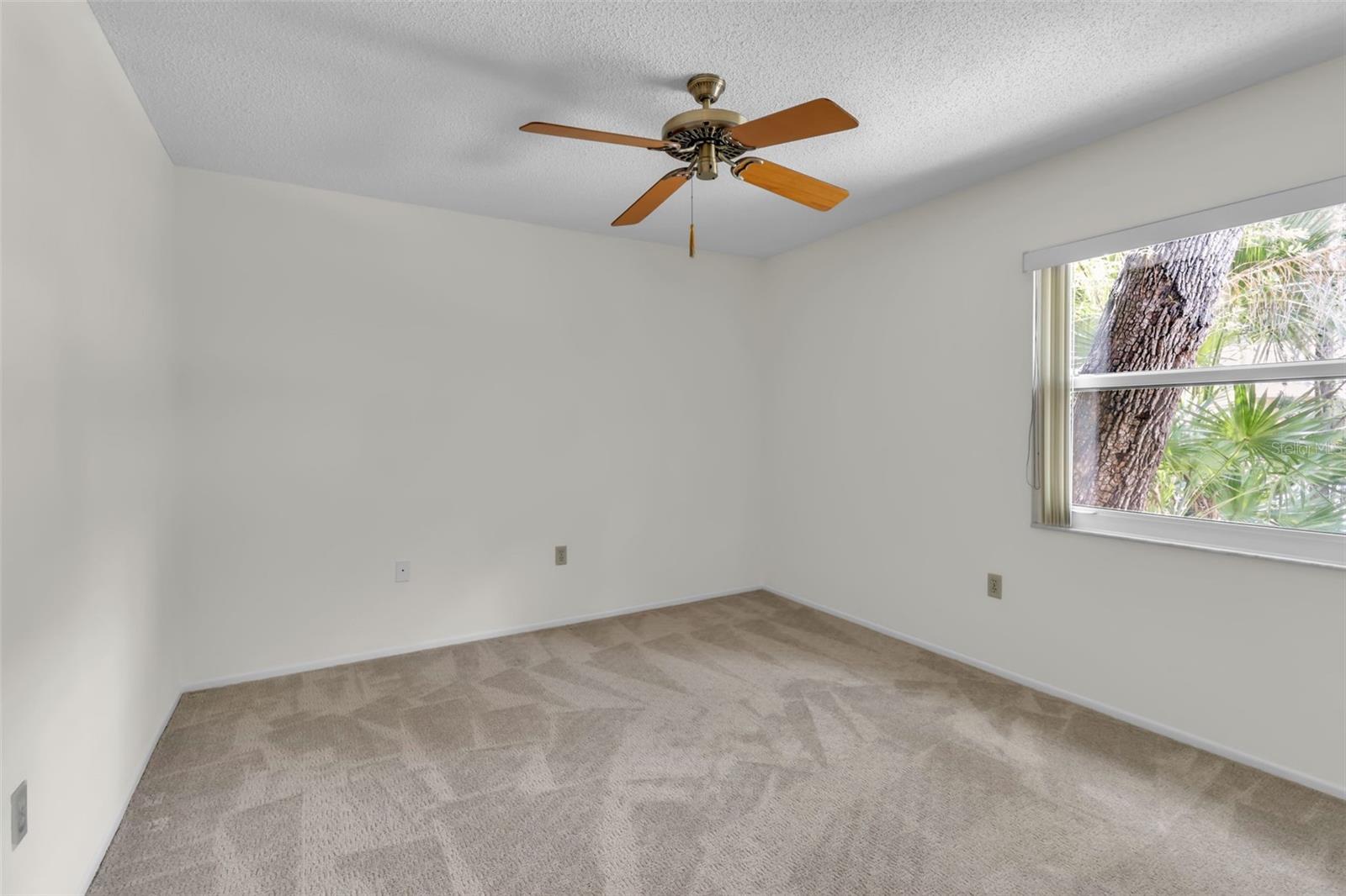 4877 VILLAGE GARDENS DRIVE 193
