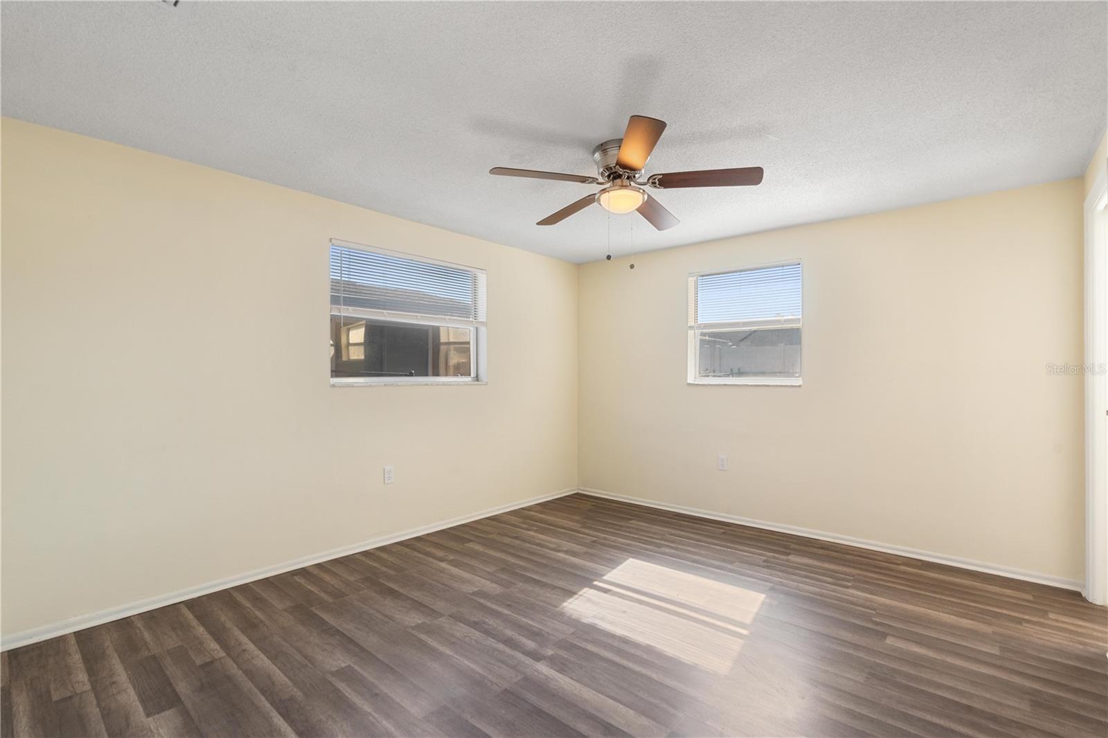 REGENCY PARK - Residential