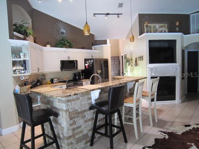 TANGELO ESTATES - Residential