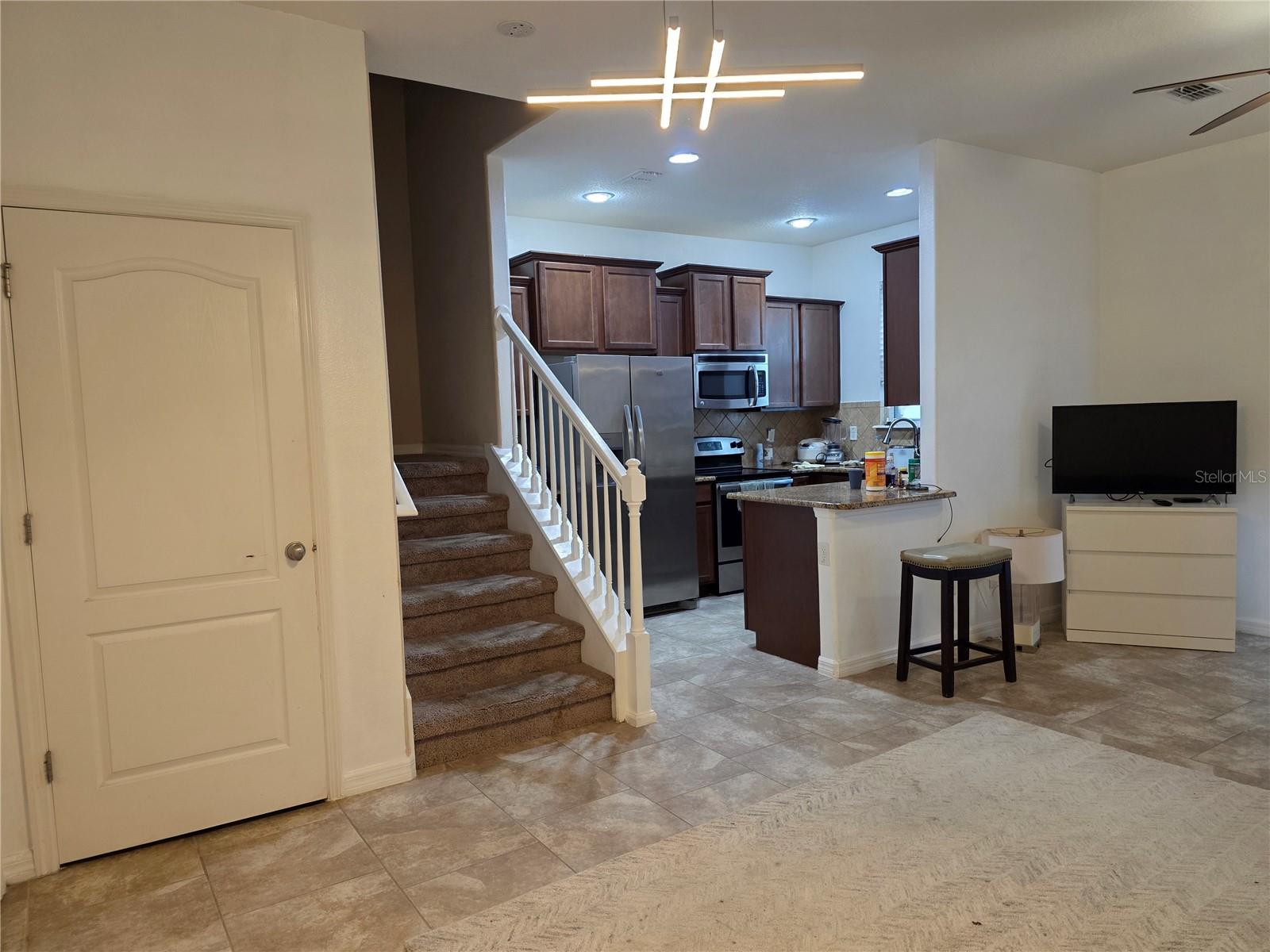 GRANDE CHAMPION PRCL SW-29 PH - Residential Lease
