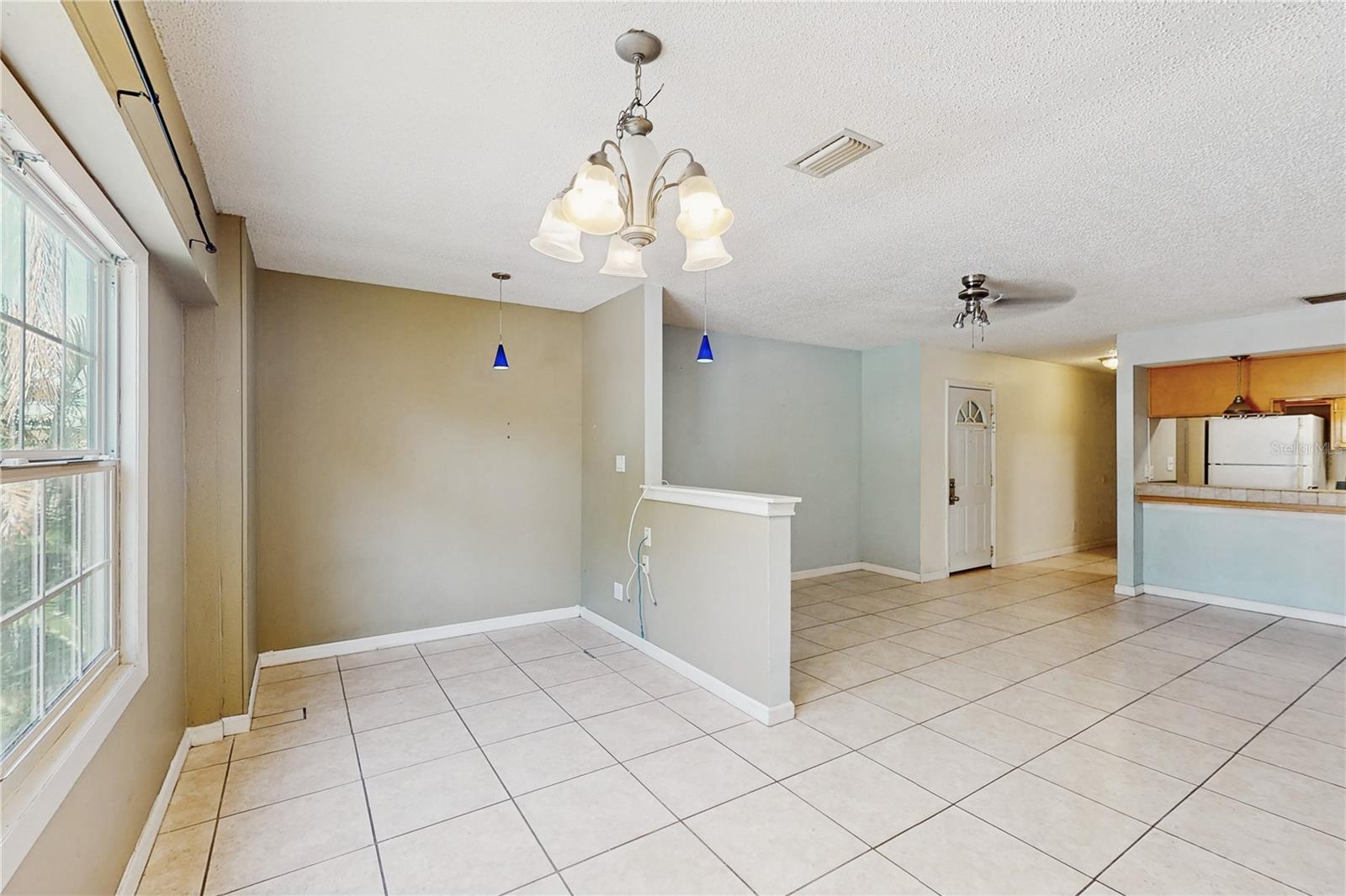 OAK LAKE CONDO - Residential