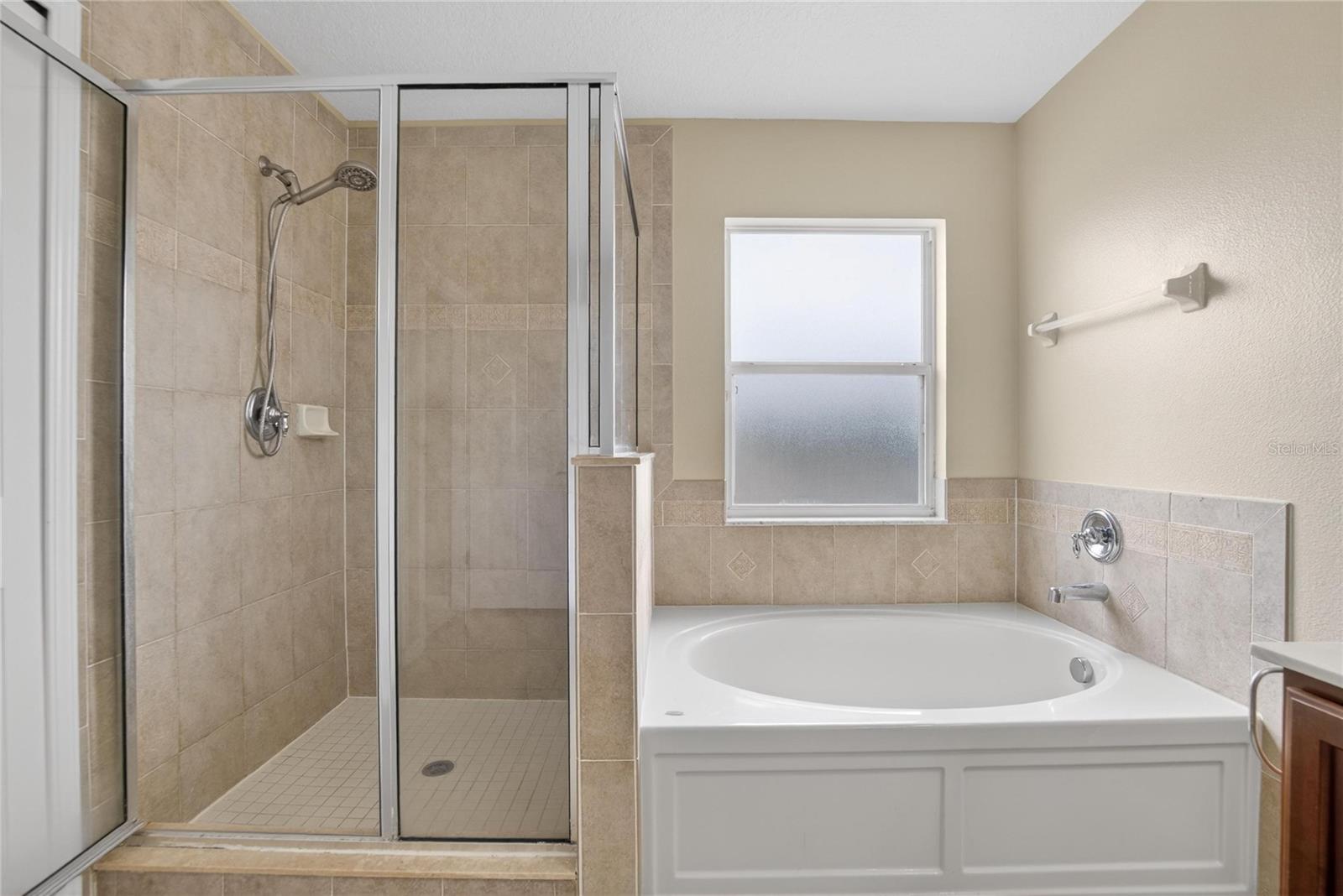 SUMMERFIELD VILLG 1 TRCT 18 - Residential