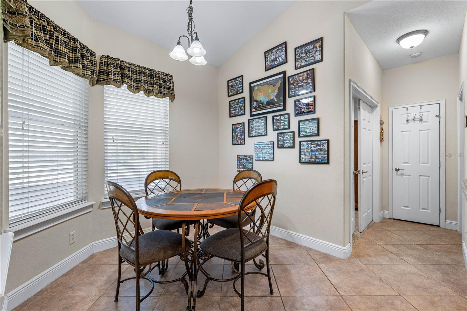 LAKE HARNEY WOODS PH 02 - Residential