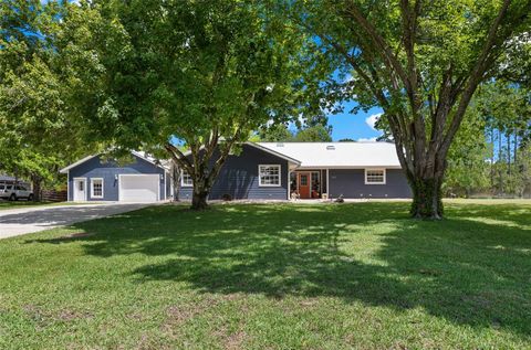 Photo of 260 Country Circle Drive W, Port Orange, FL 32128 (MLS # OM700861) Photo of 260 Country Circle Drive W, Port Orange, FL 32128 (MLS # OM700861)