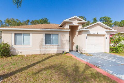 A home in RIVERVIEW