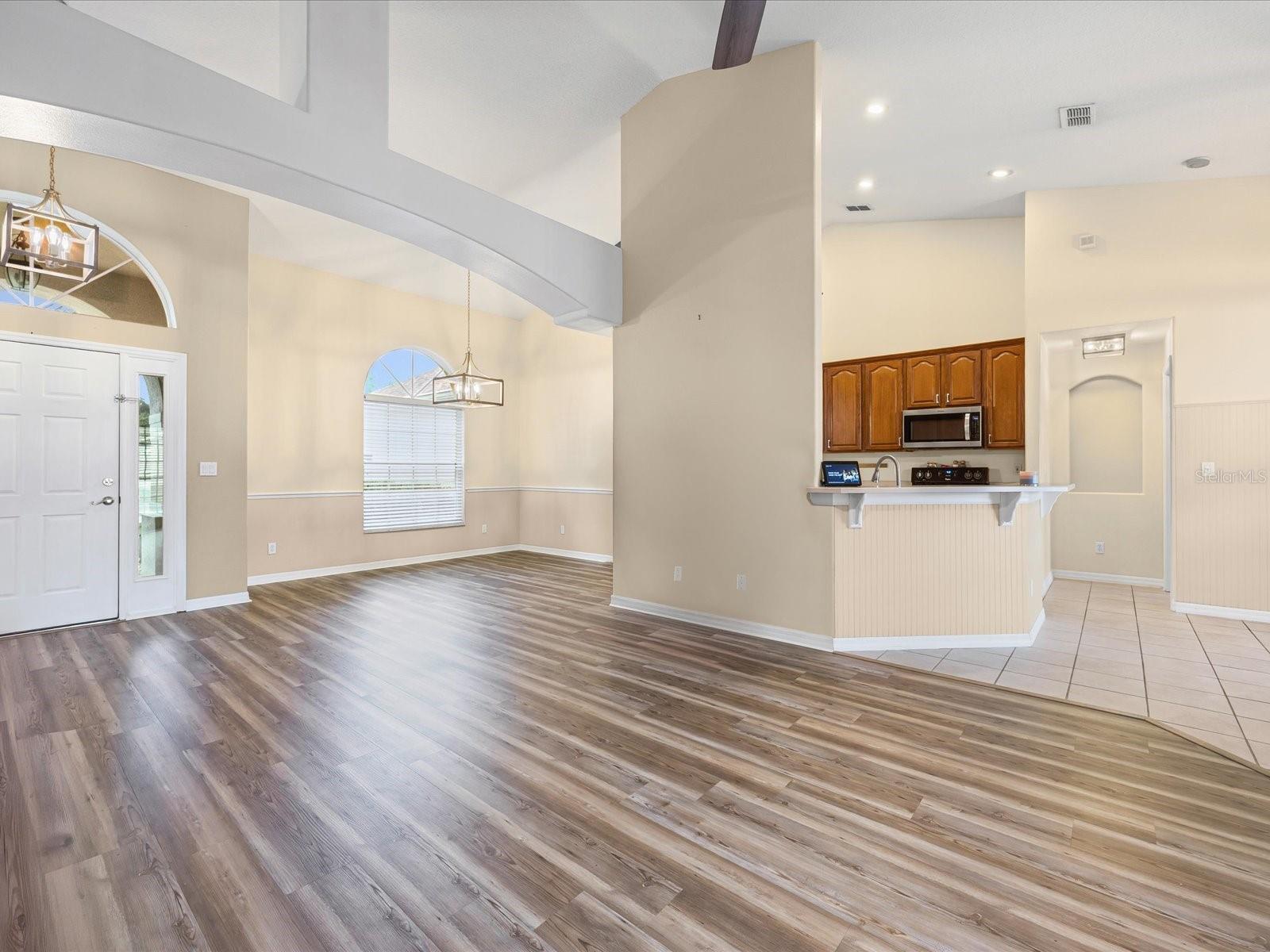 14322 PINE CONE TRAIL