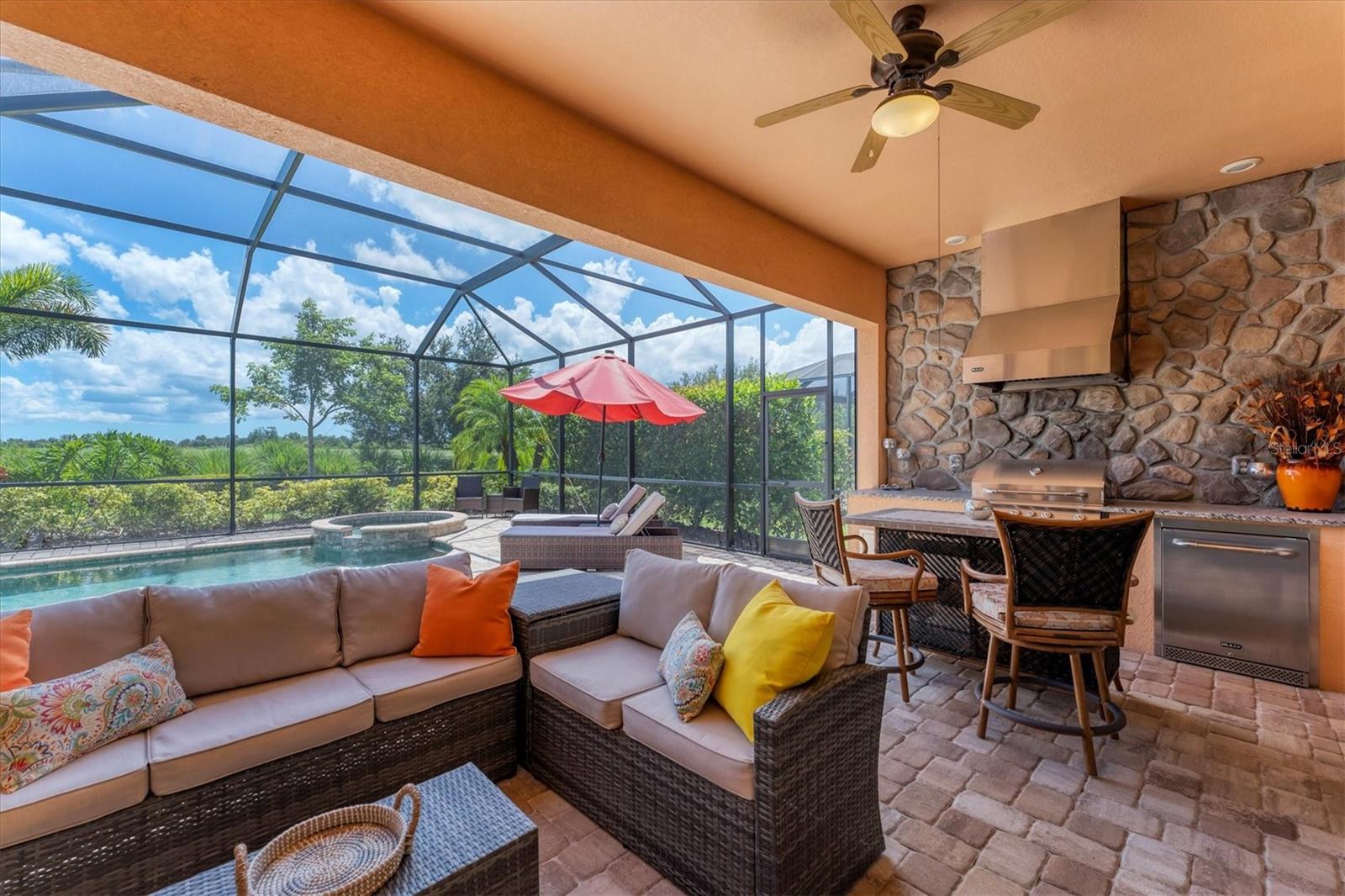 COUNTRY CLUB EAST AT LAKEWD RNCH XX - Residential