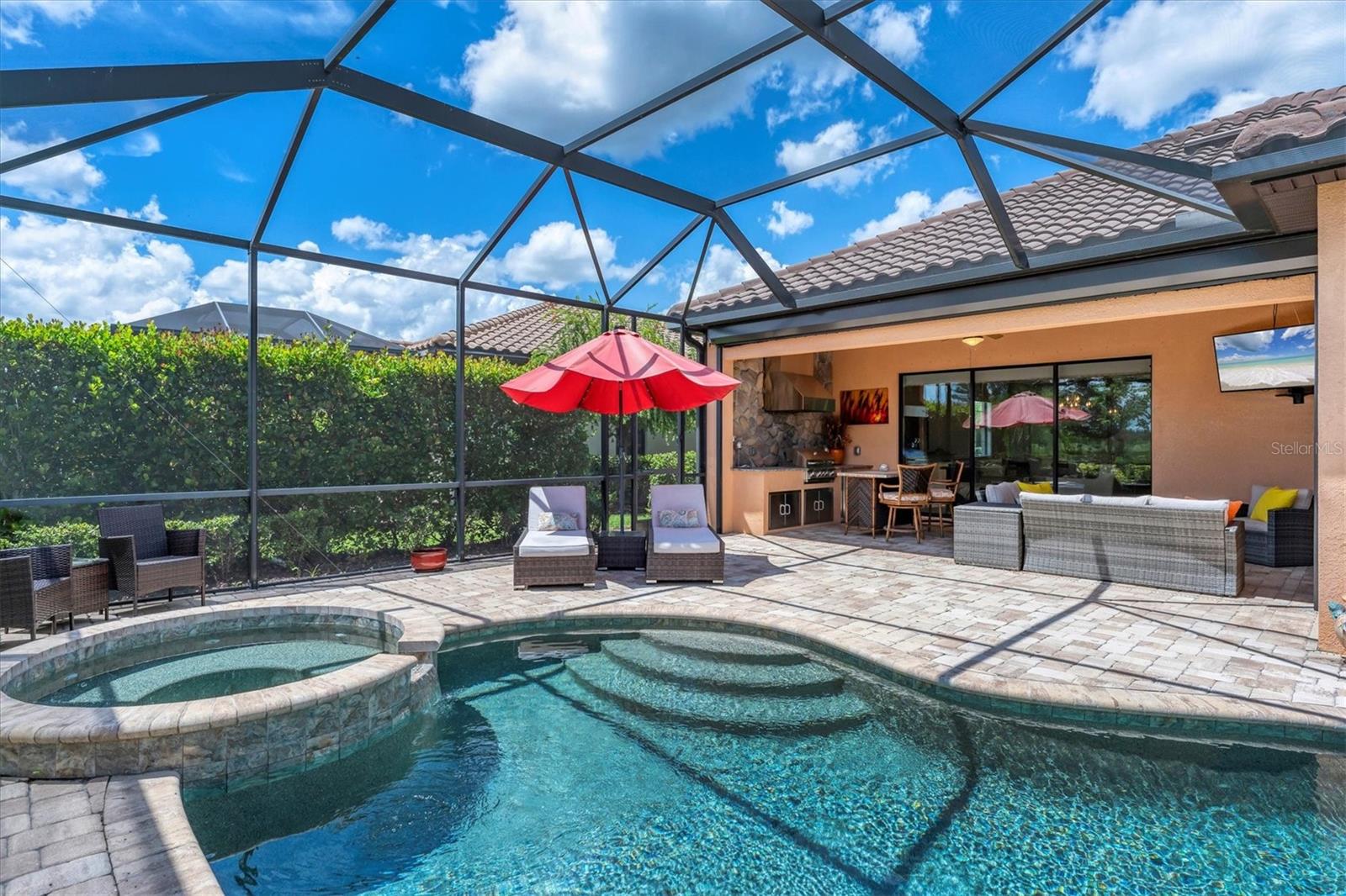 COUNTRY CLUB EAST AT LAKEWD RNCH XX - Residential