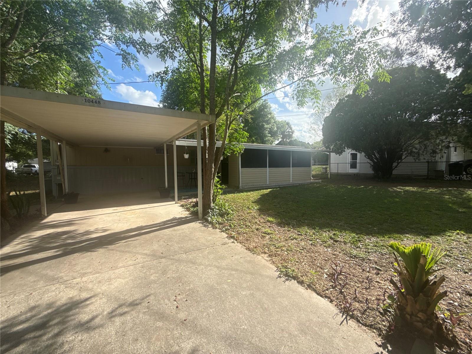 LAKE WEIR SHORES UN 03 - Residential