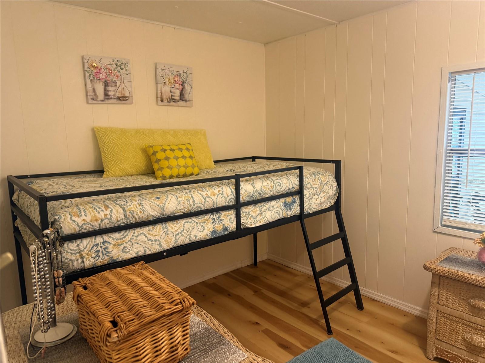 LAKE WEIR SHORES UN 03 - Residential