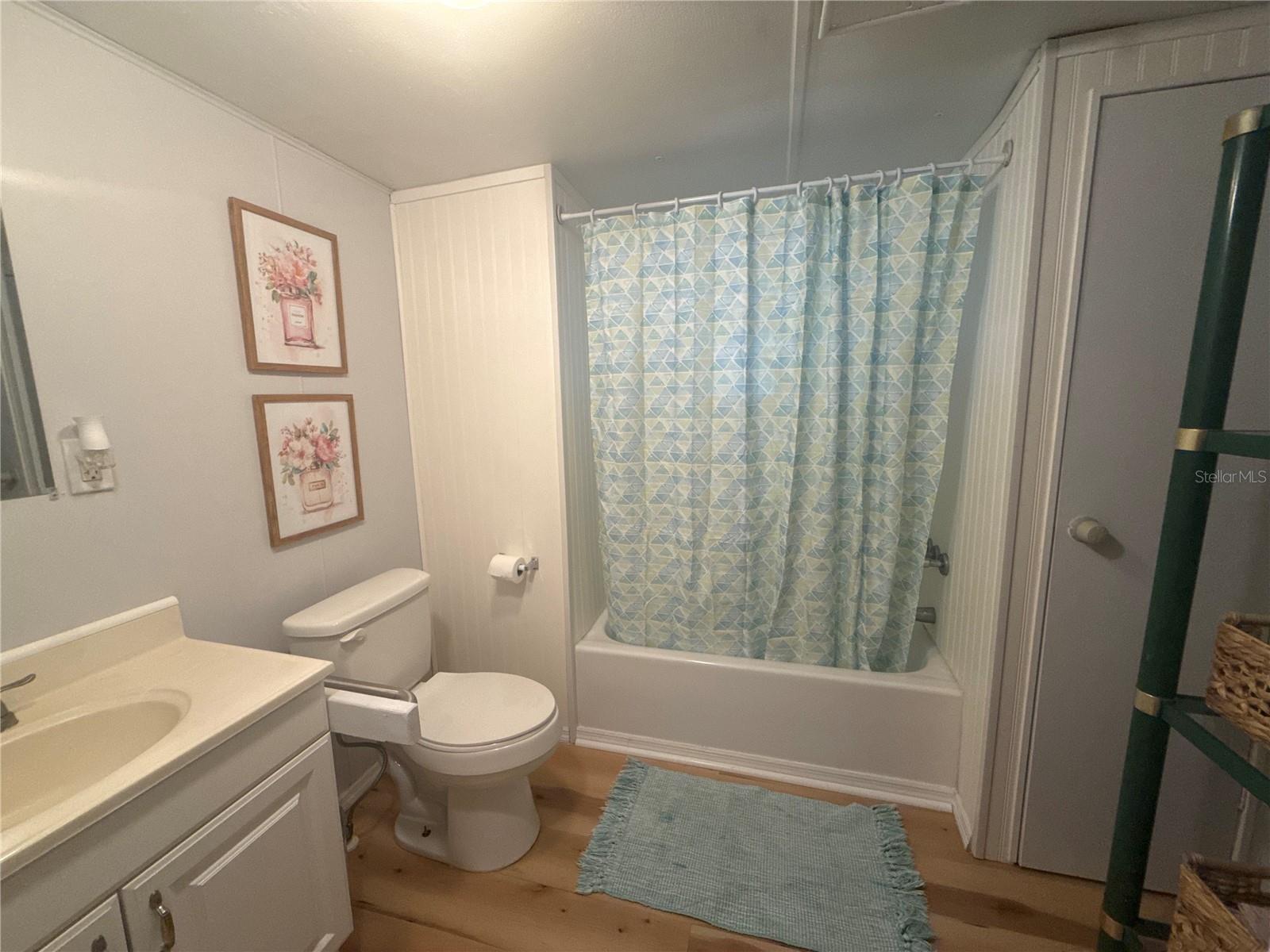 LAKE WEIR SHORES UN 03 - Residential