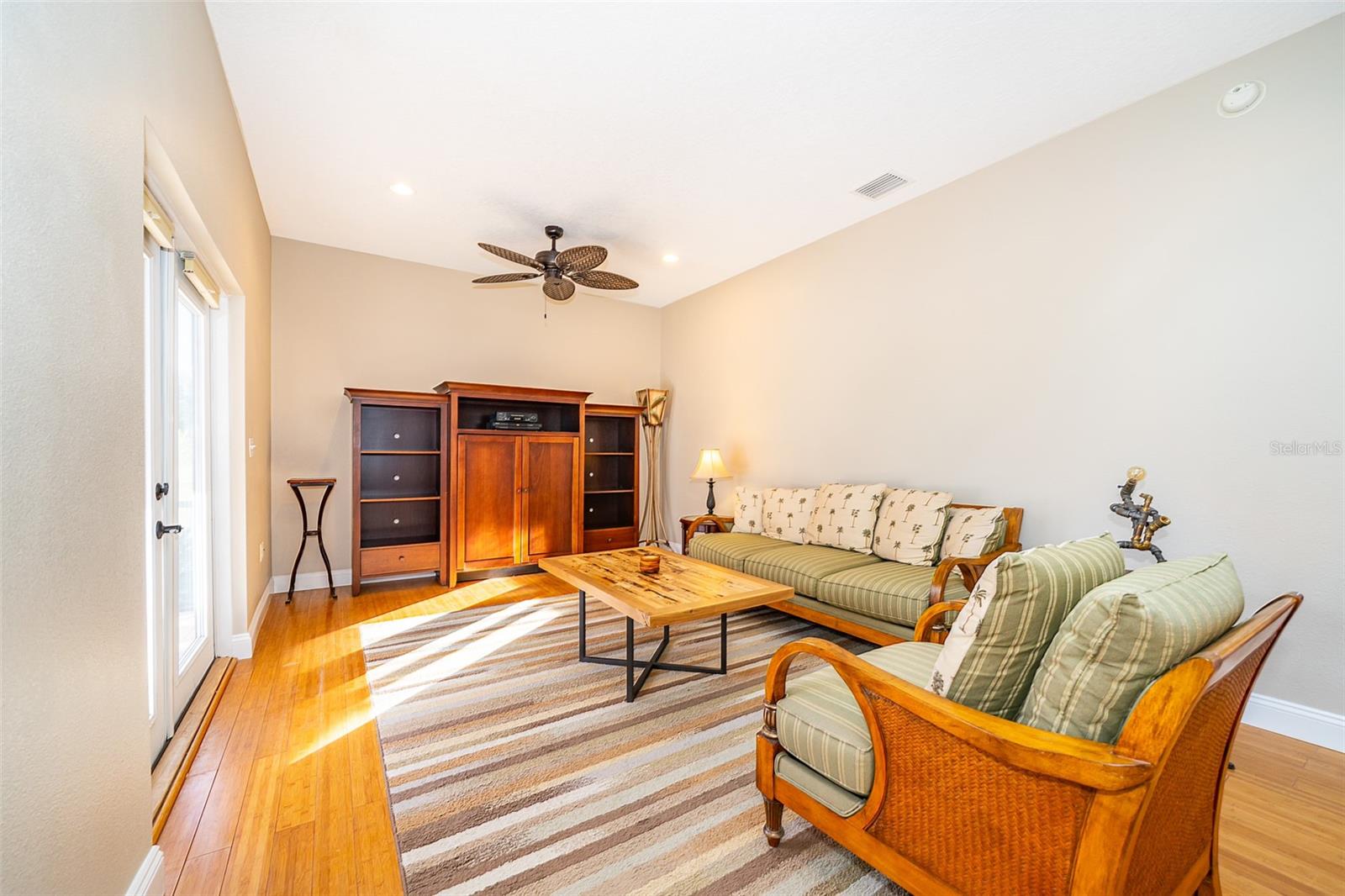 CHICKASAW - Residential