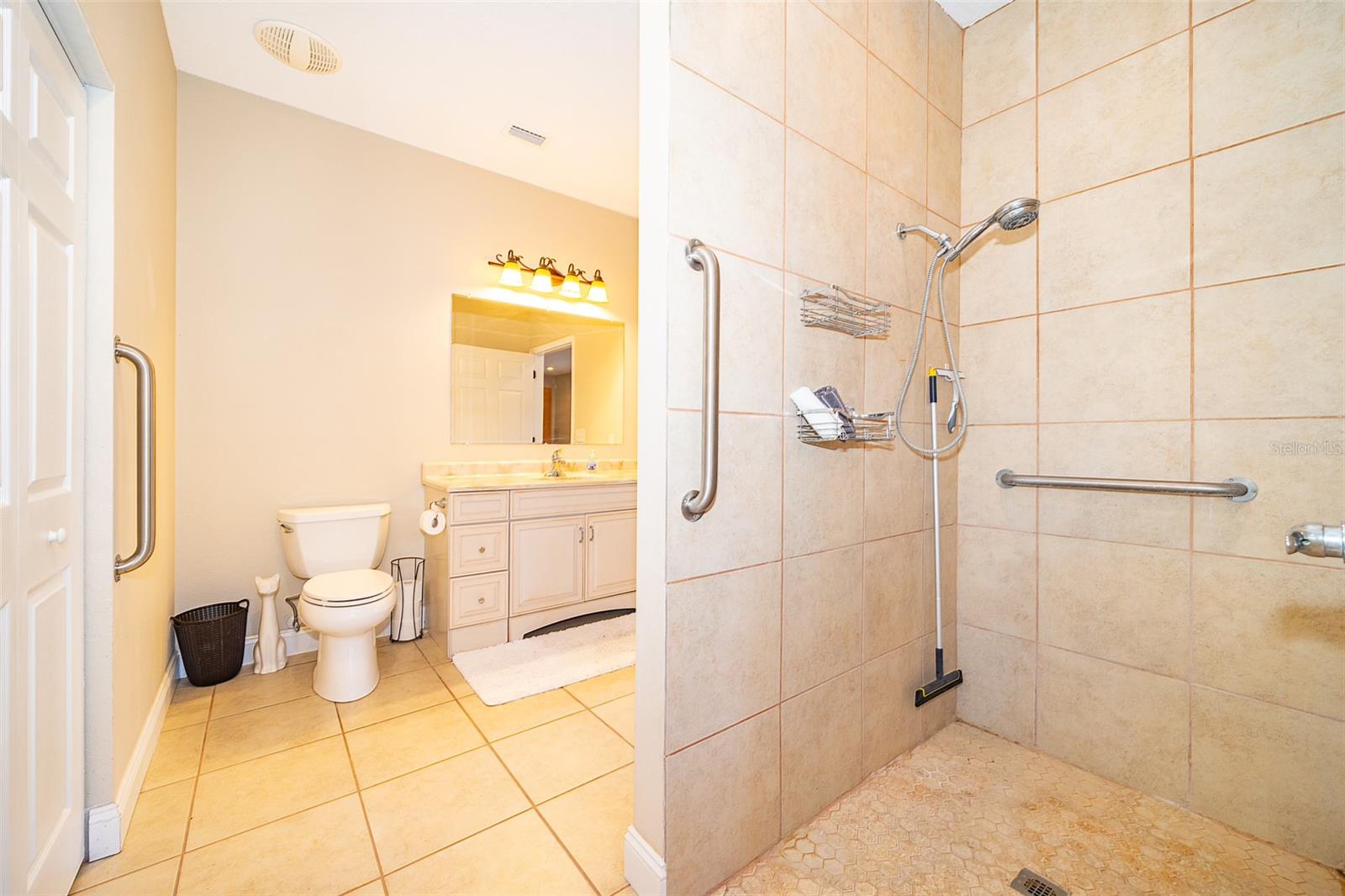 CHICKASAW - Residential