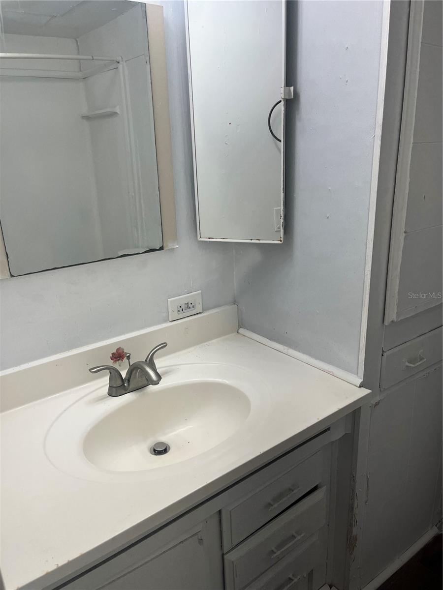 YOGI BEARS JELLYSTONE PARK CONDO - Residential Lease