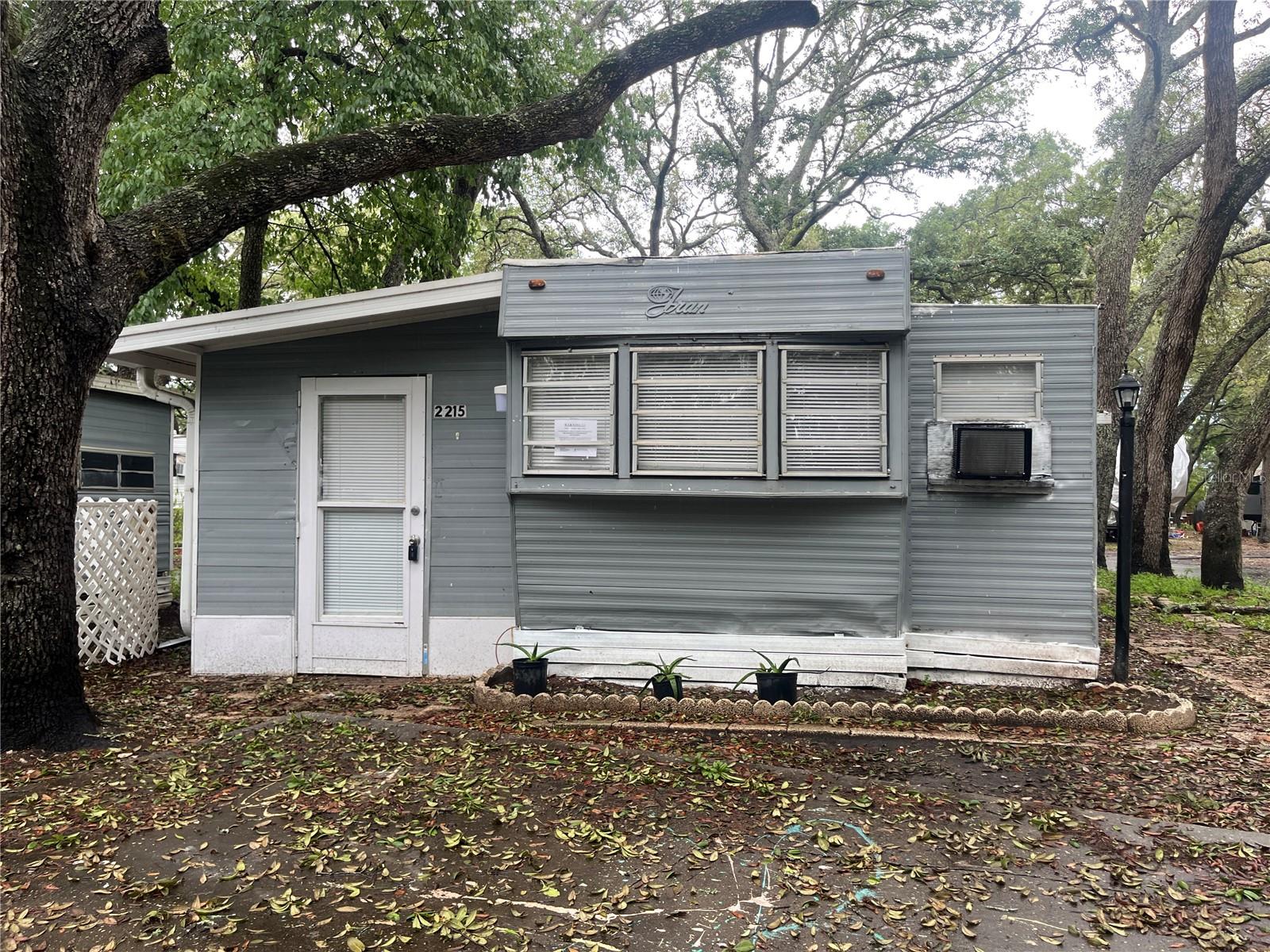 YOGI BEARS JELLYSTONE PARK CONDO - Residential Lease