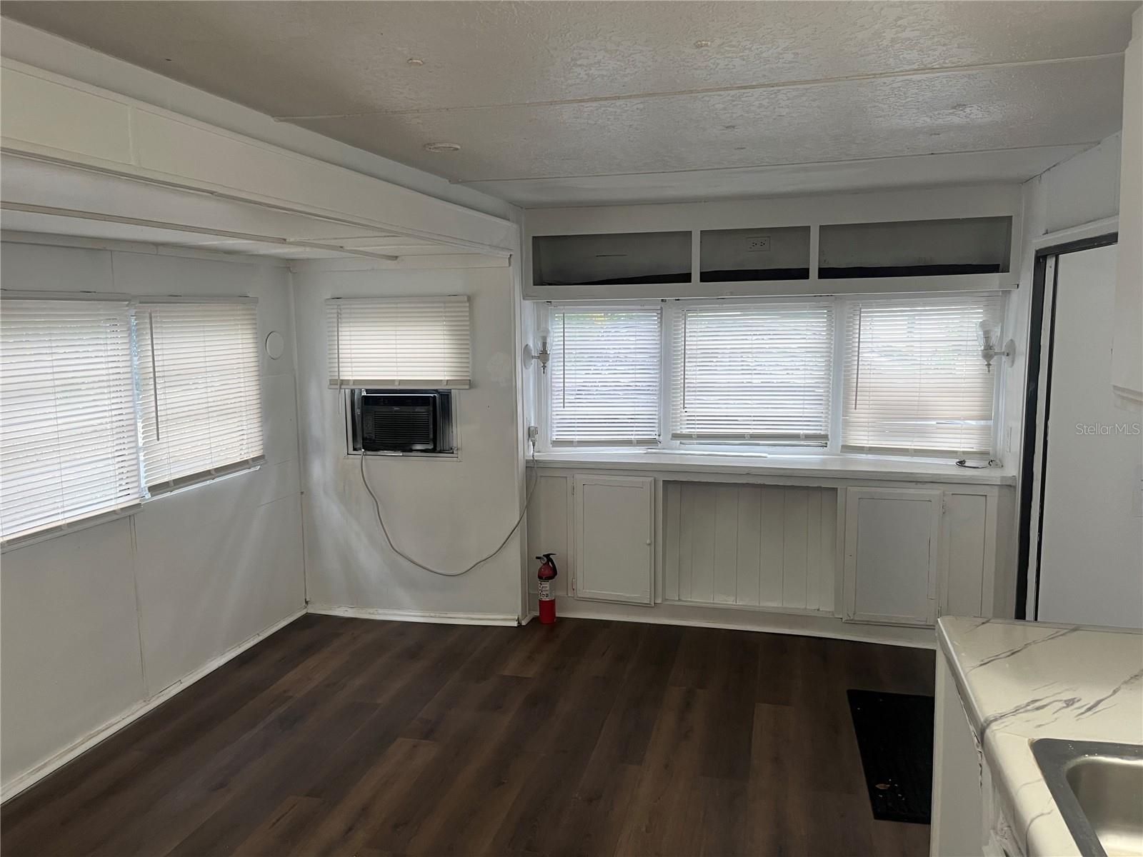 YOGI BEARS JELLYSTONE PARK CONDO - Residential Lease