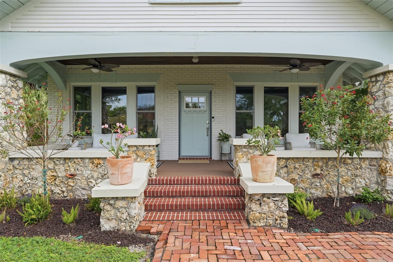 VALENCIA TERRACE - Residential