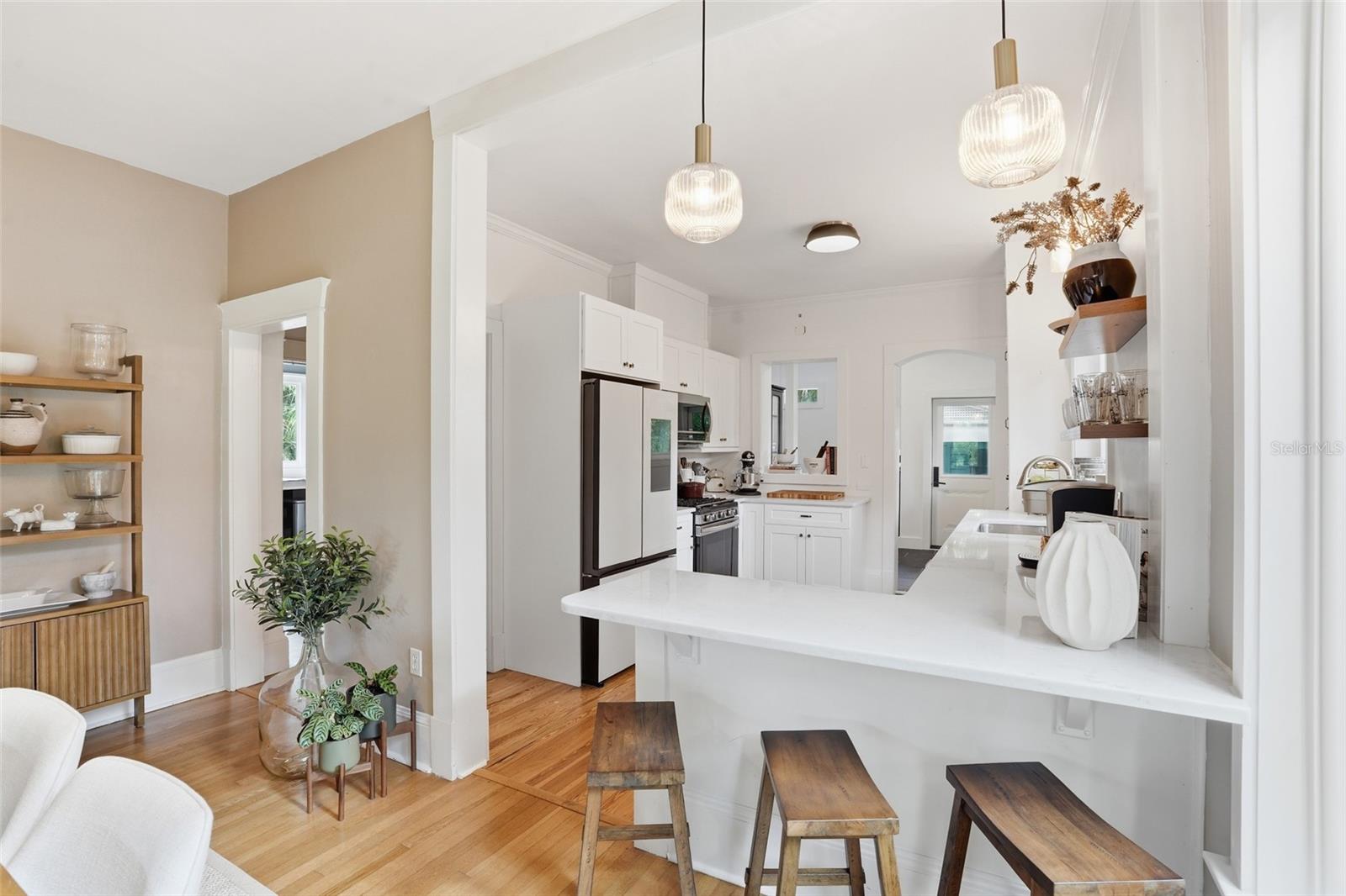 VALENCIA TERRACE - Residential