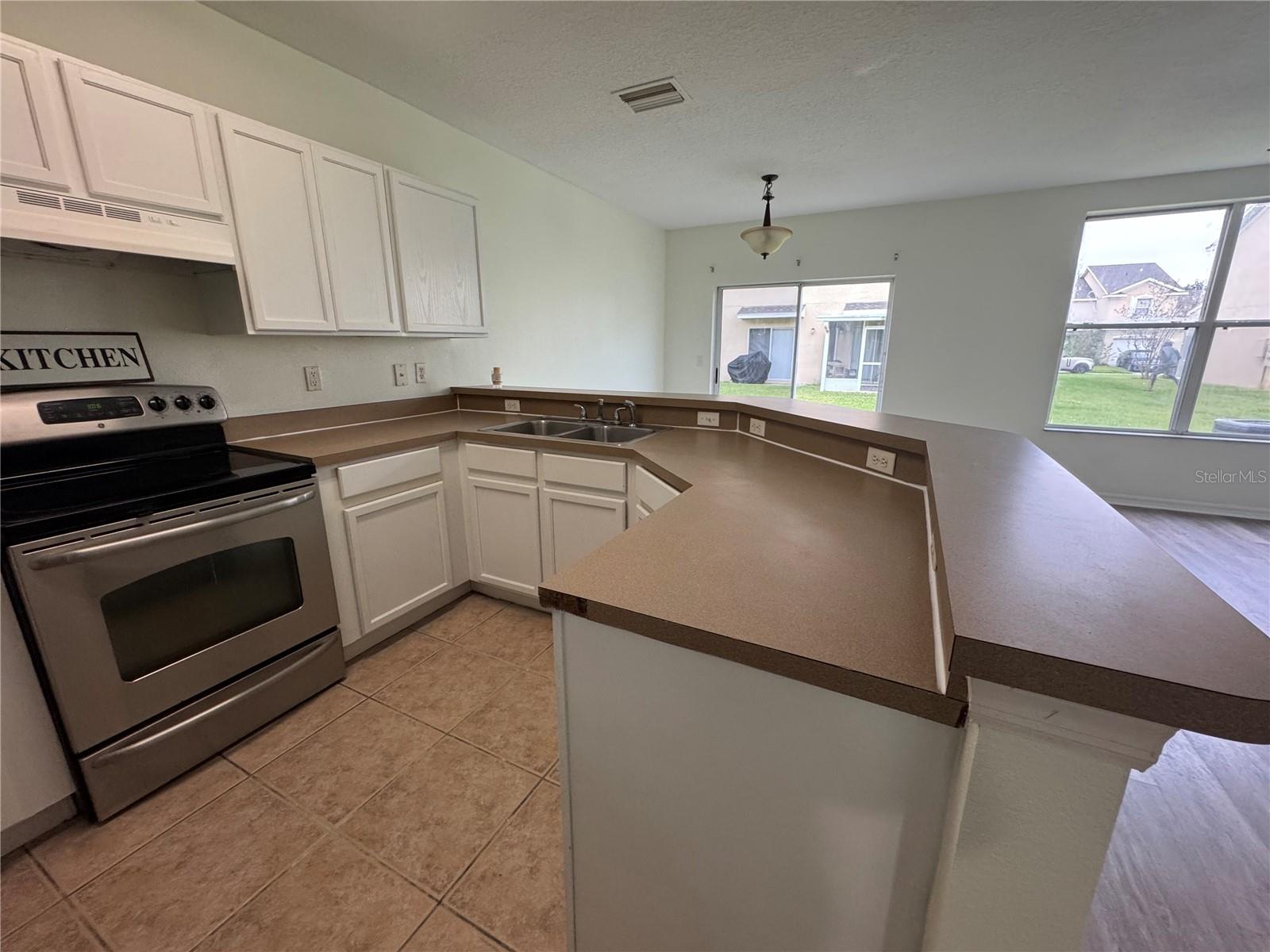 VILLAGES OF BLOOMINGDALE - PHA - Residential