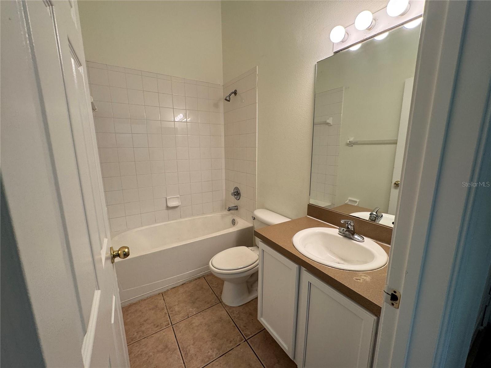 VILLAGES OF BLOOMINGDALE - PHA - Residential
