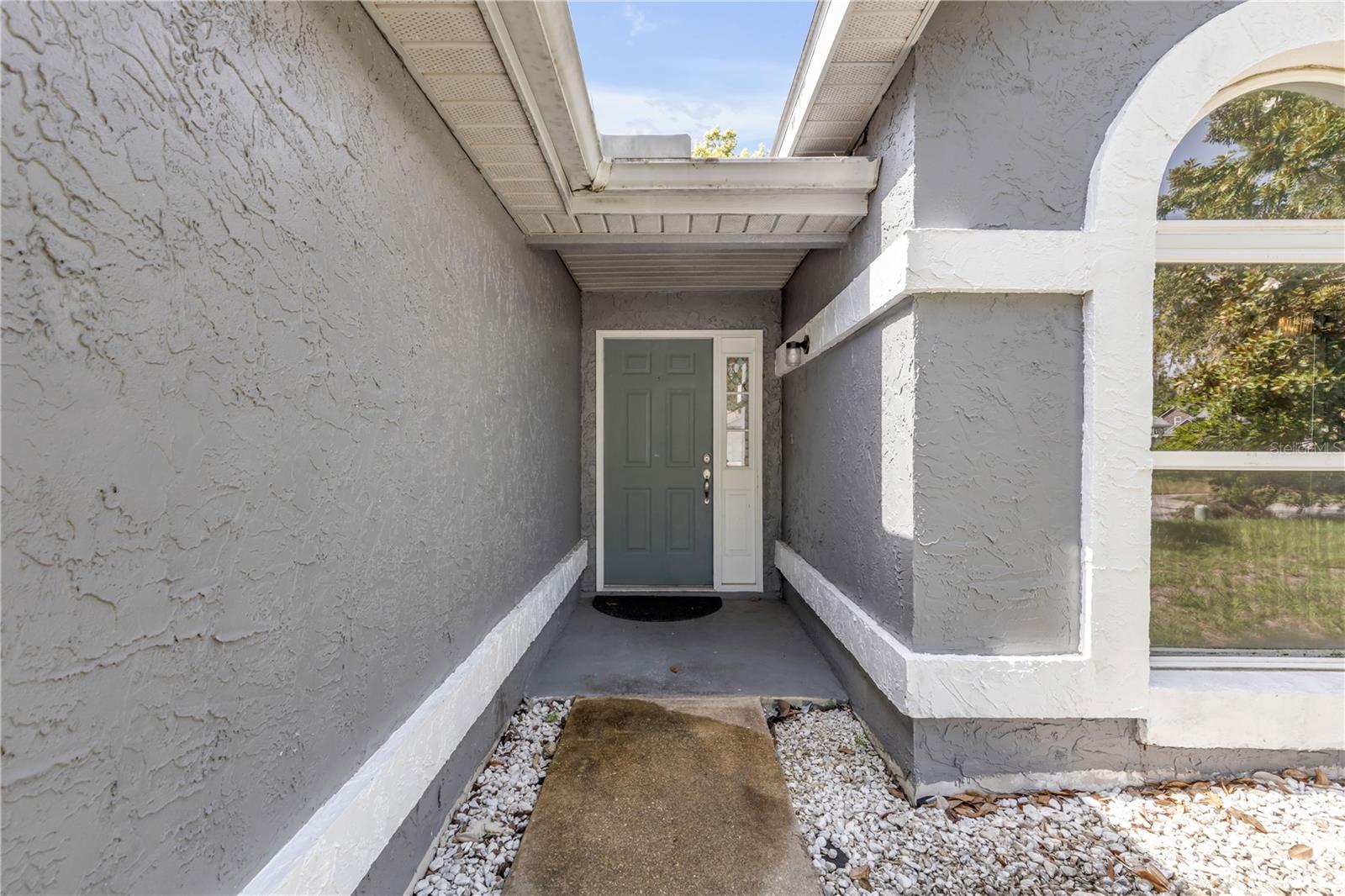 886 ANDKEN LANE
