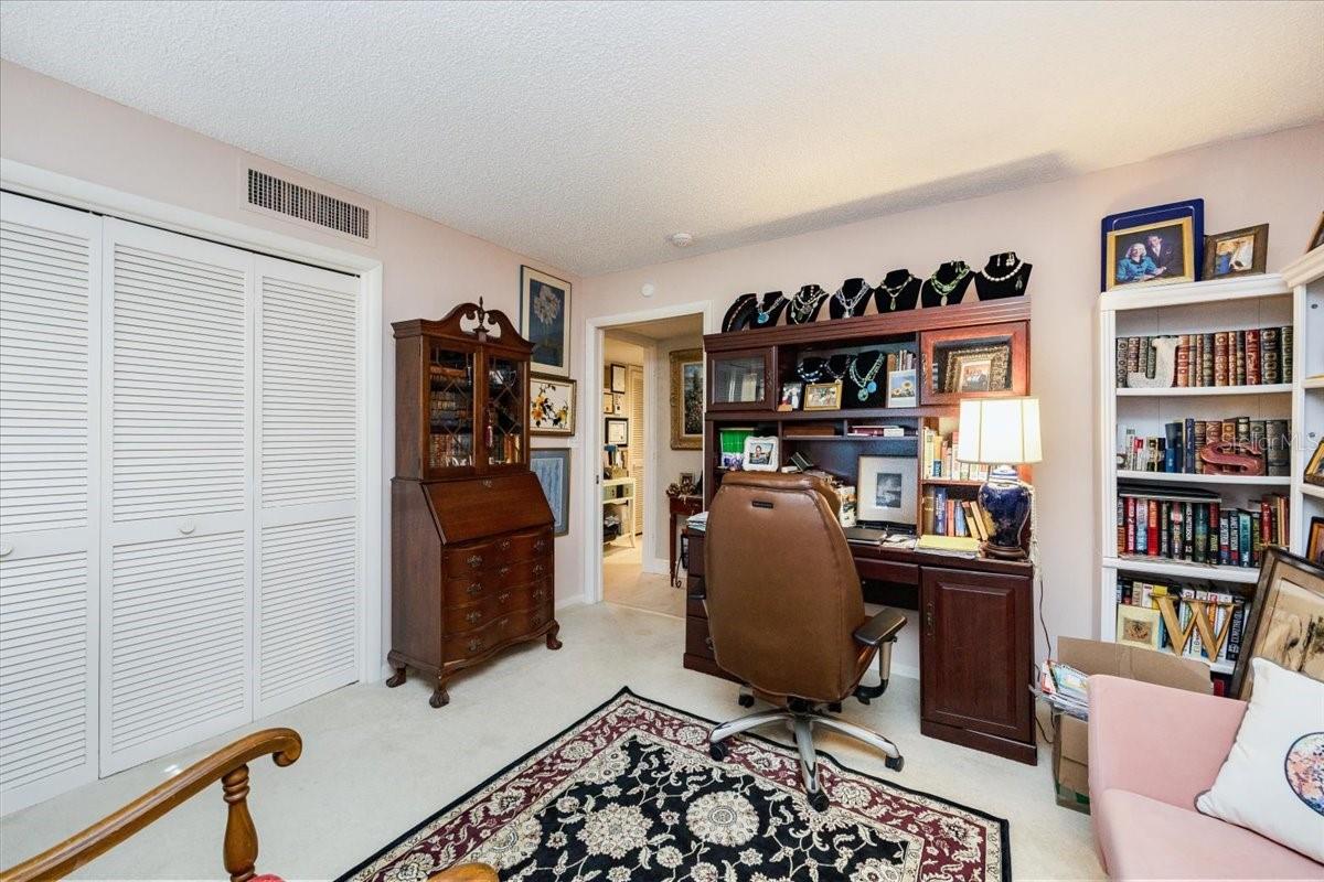 WILDERNESS COUNTRY CLUB VII - Residential