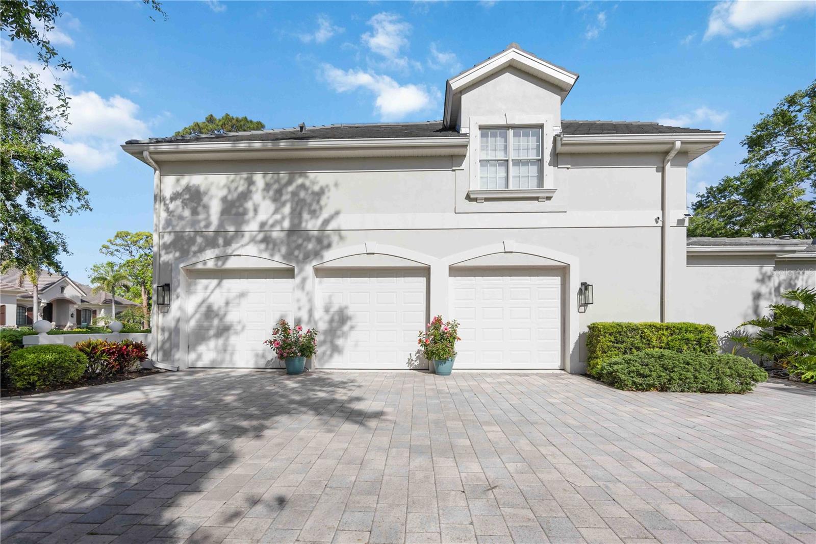 OAKS - Residential