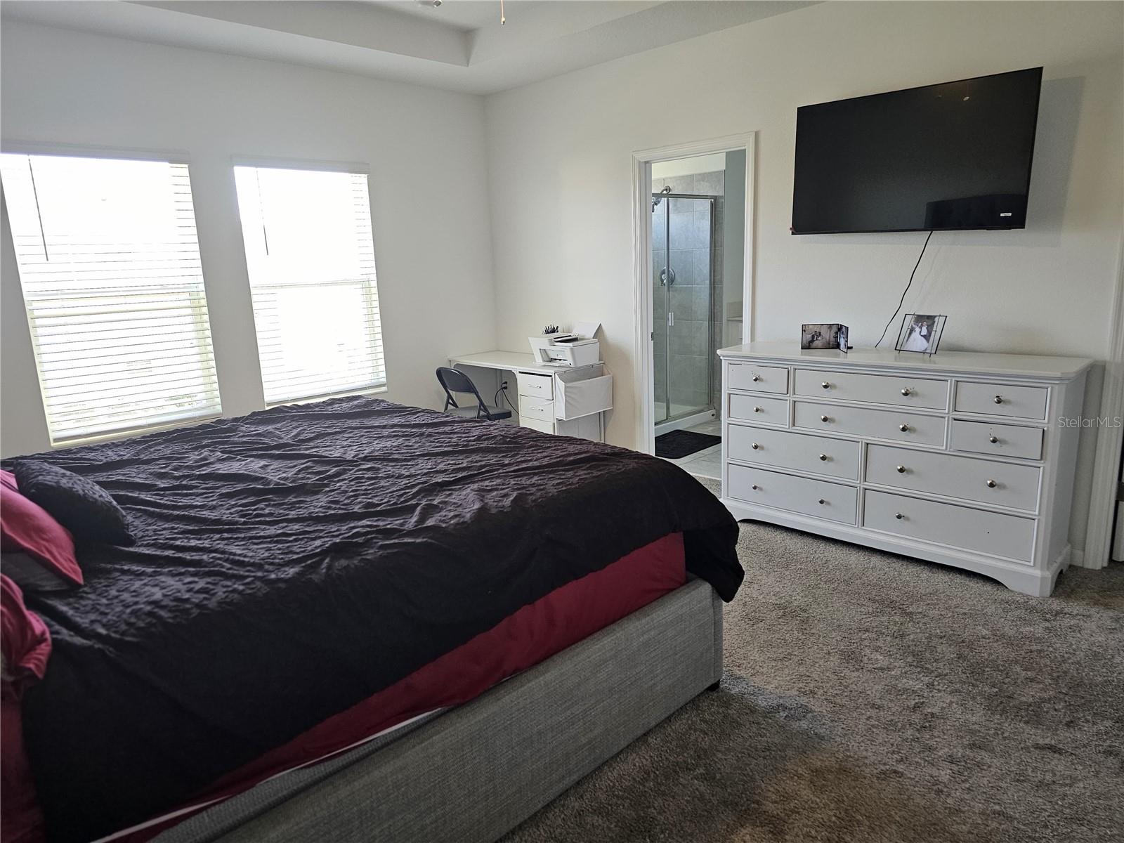 CHATEAU/ASTONIA - Residential