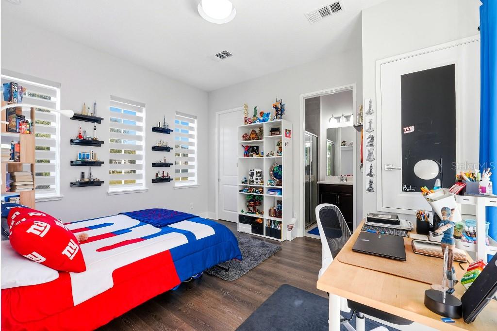 LAUREATE PARK PH 10 - Residential