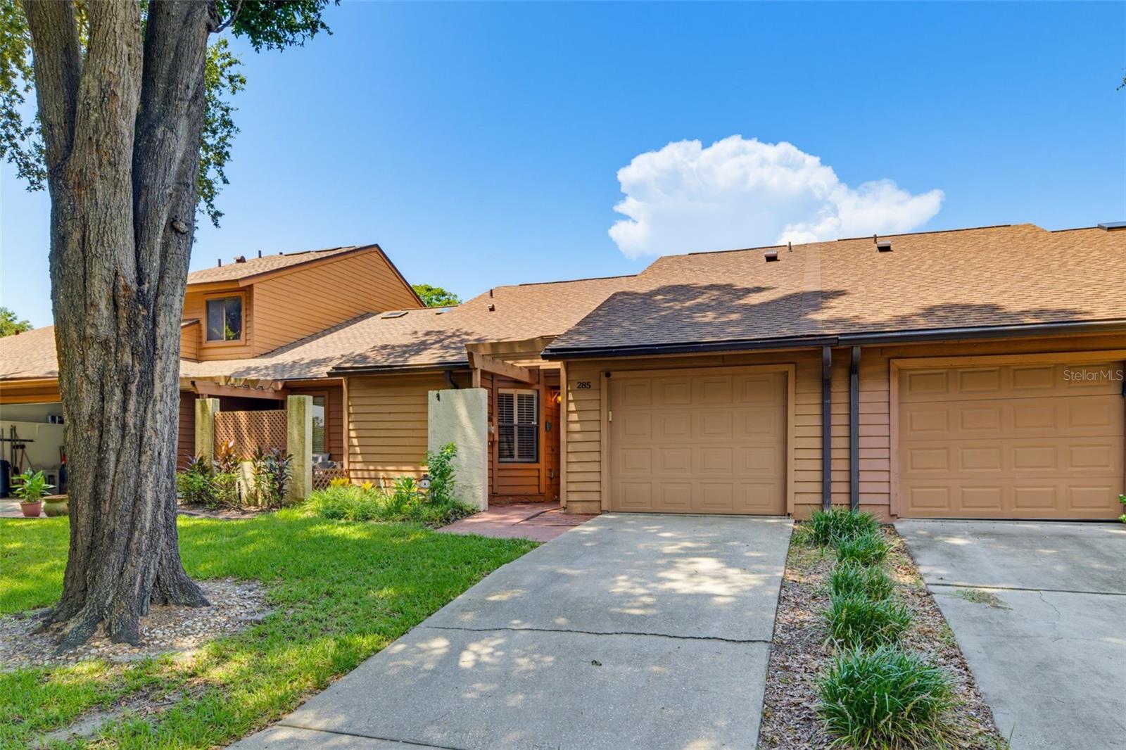 285 SHRIKE COURT