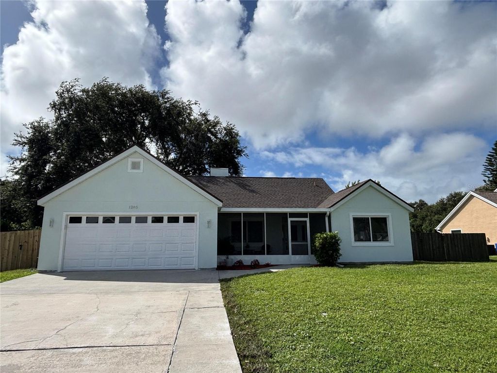 Photo of 1285 Coventry Circle, Melbourne, FL 32904 (MLS # O6348833)