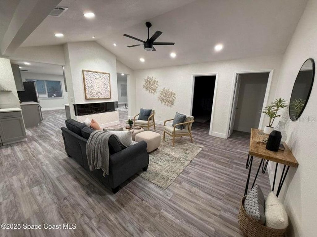 Photo of 1285 Coventry Circle, Melbourne, FL 32904 (MLS # O6348833)