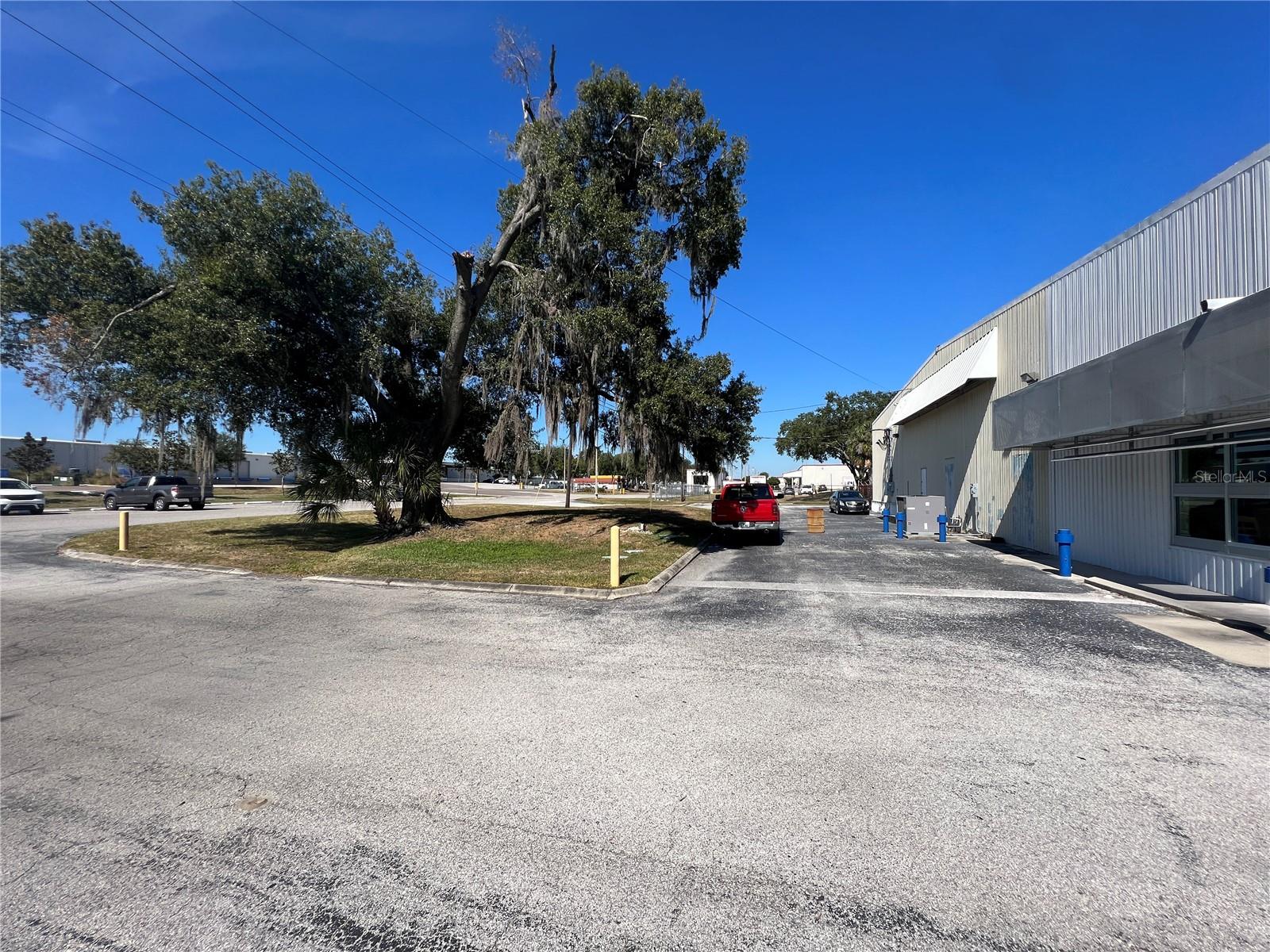 GOLDEN RING GROVES - Commercial Sale