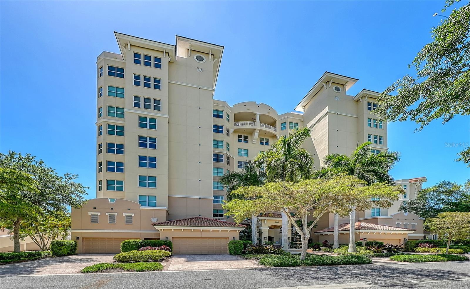 409 N POINT ROAD 601, OSPREY, FL, 34229 1 409 N POINT ROAD 601