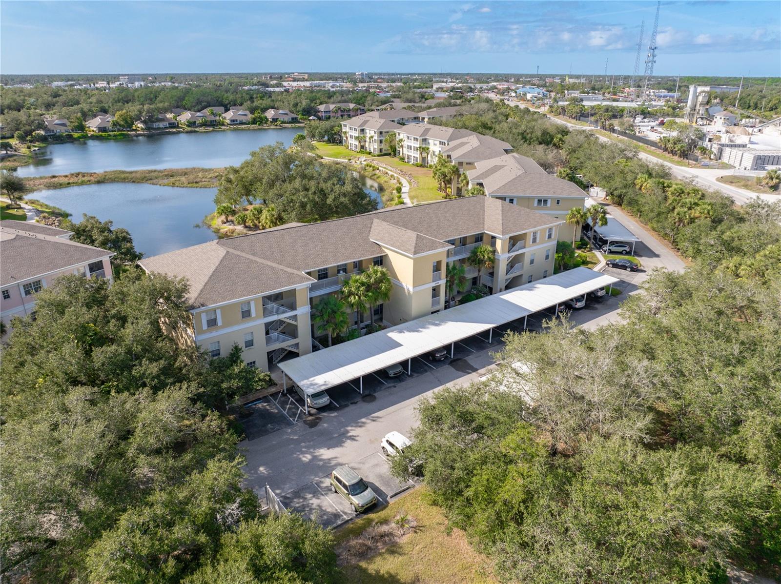 WATERSIDE CLUB 02 AT HERITAGE - Residential