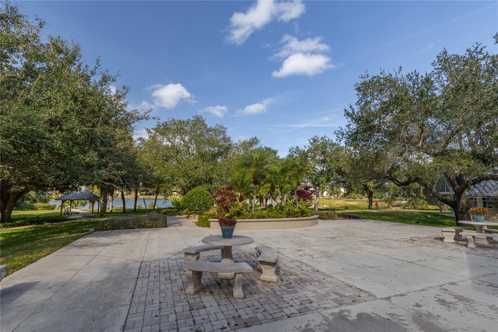 WATERSIDE CLUB 02 AT HERITAGE - Residential