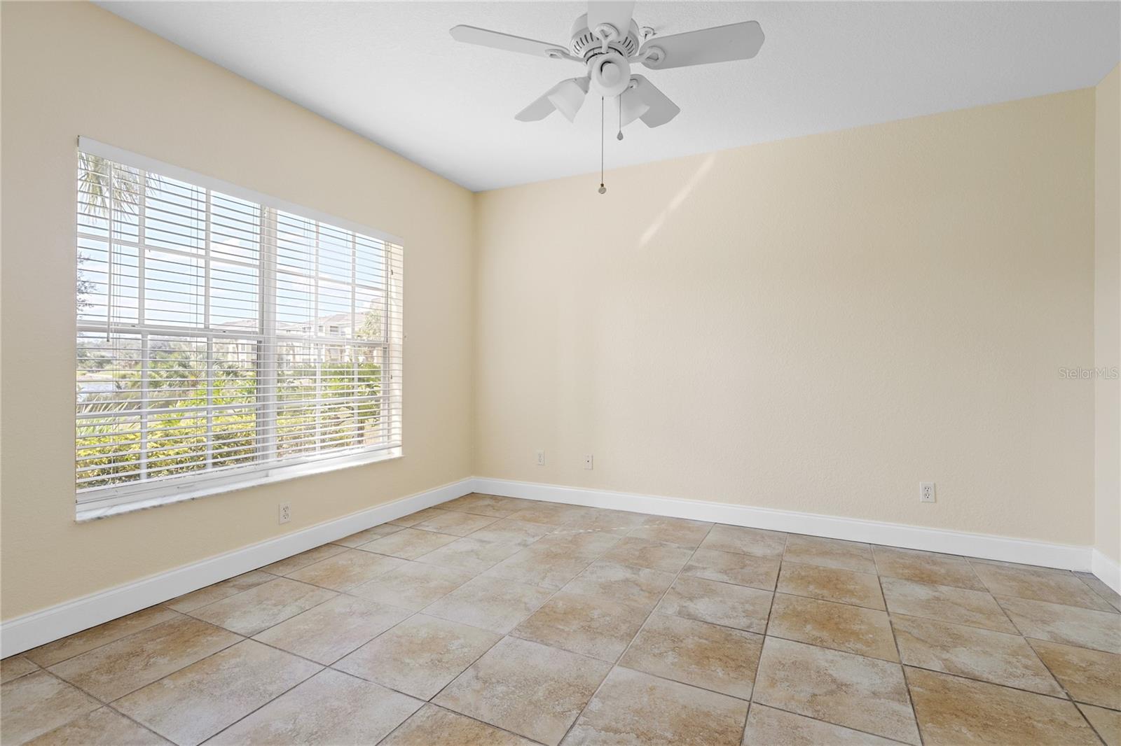 WATERSIDE CLUB 02 AT HERITAGE - Residential