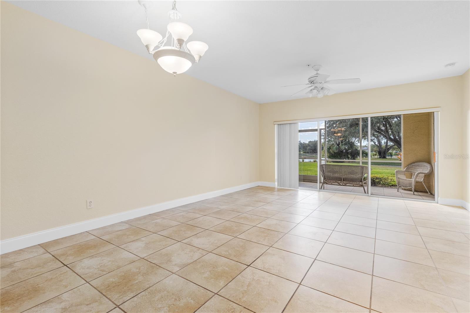 WATERSIDE CLUB 02 AT HERITAGE - Residential