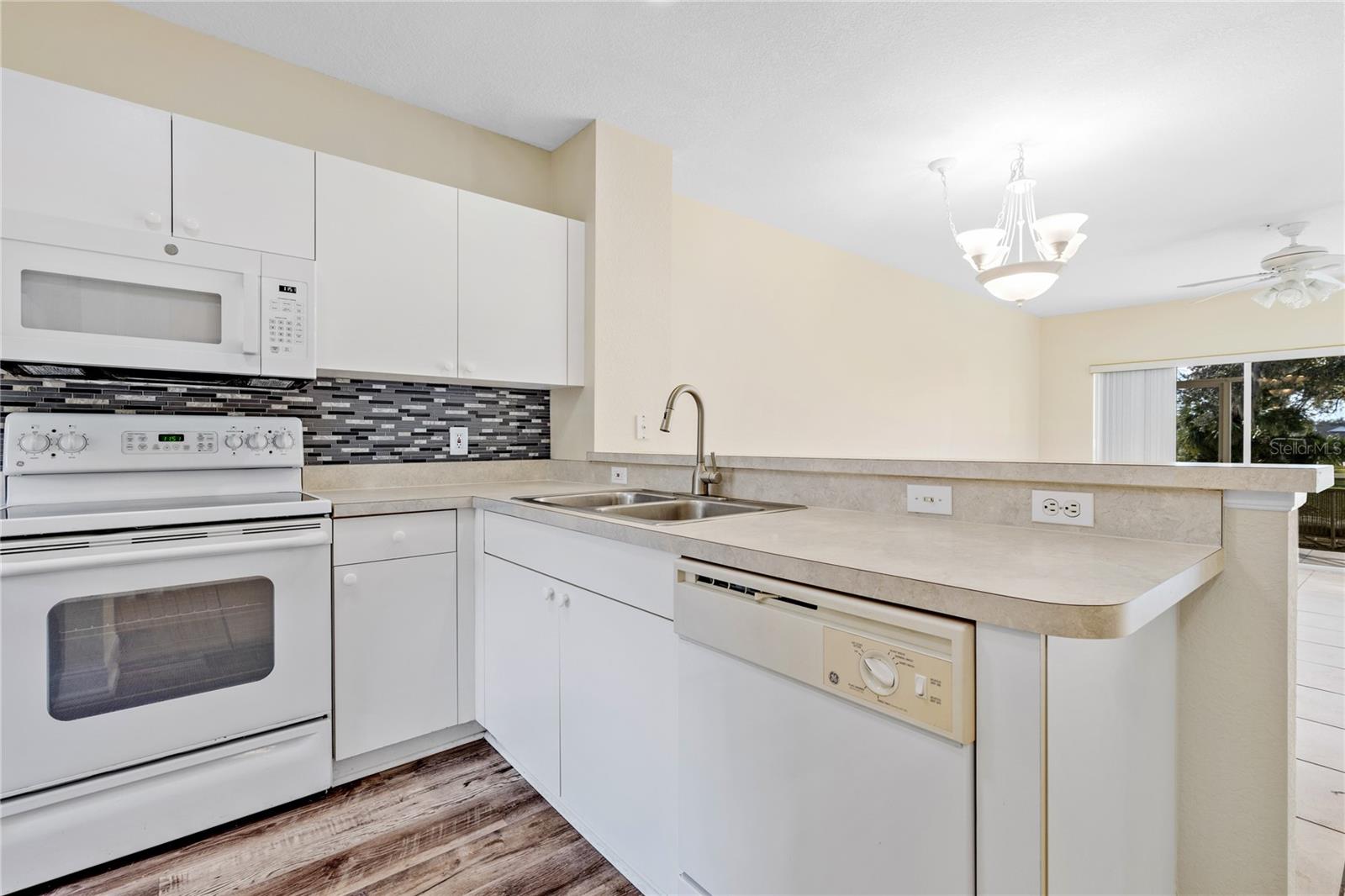 WATERSIDE CLUB 02 AT HERITAGE - Residential