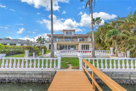 A home in TREASURE ISLAND