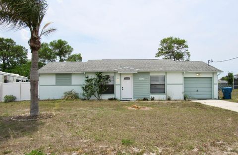 Photo of 12328 Shafton Road, Spring Hill, FL 34608 (MLS # TB8507644)