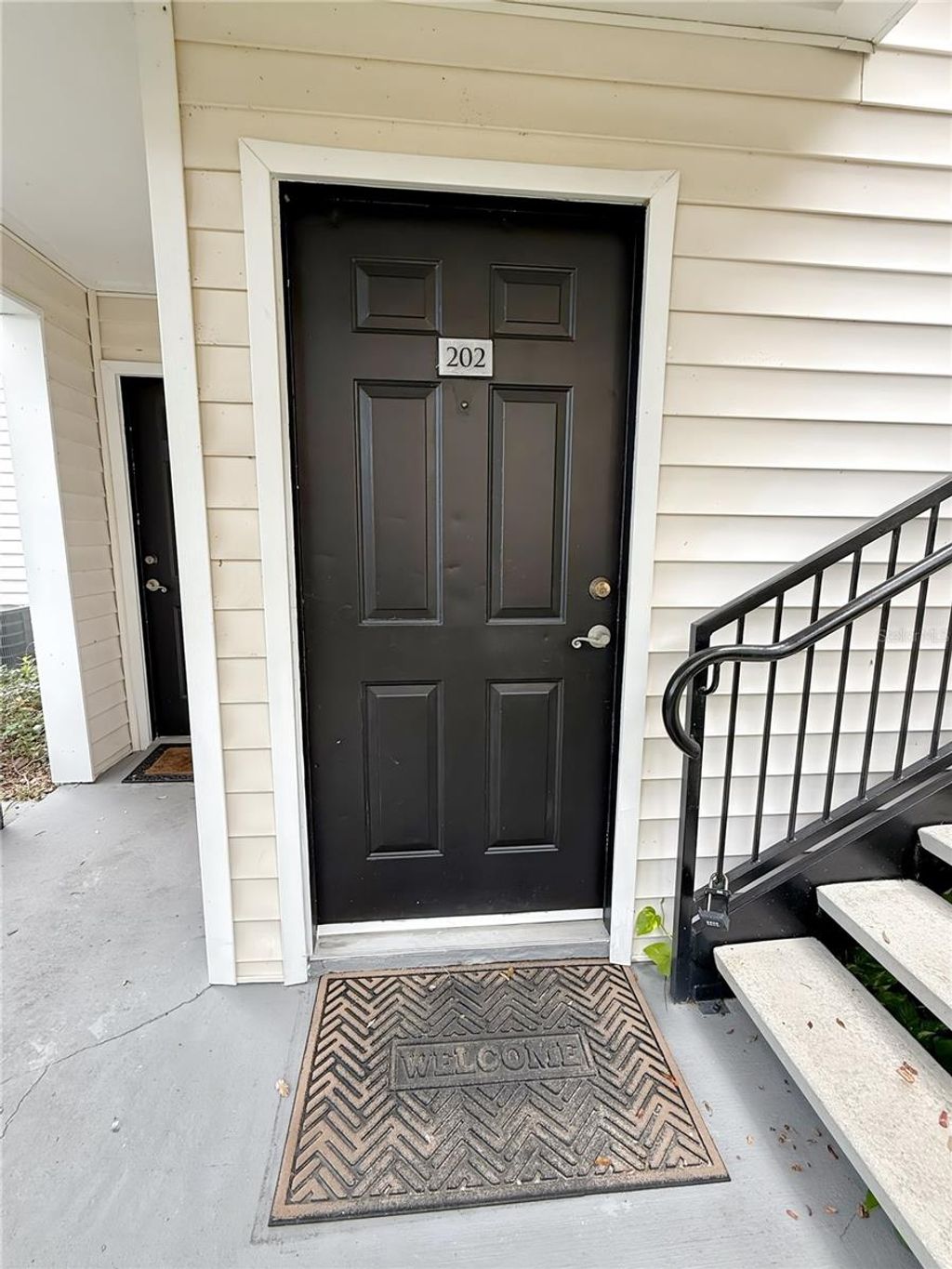 Photo of 3260 Haviland Court #202, Palm Harbor, FL 34684 (MLS # TB8381396)