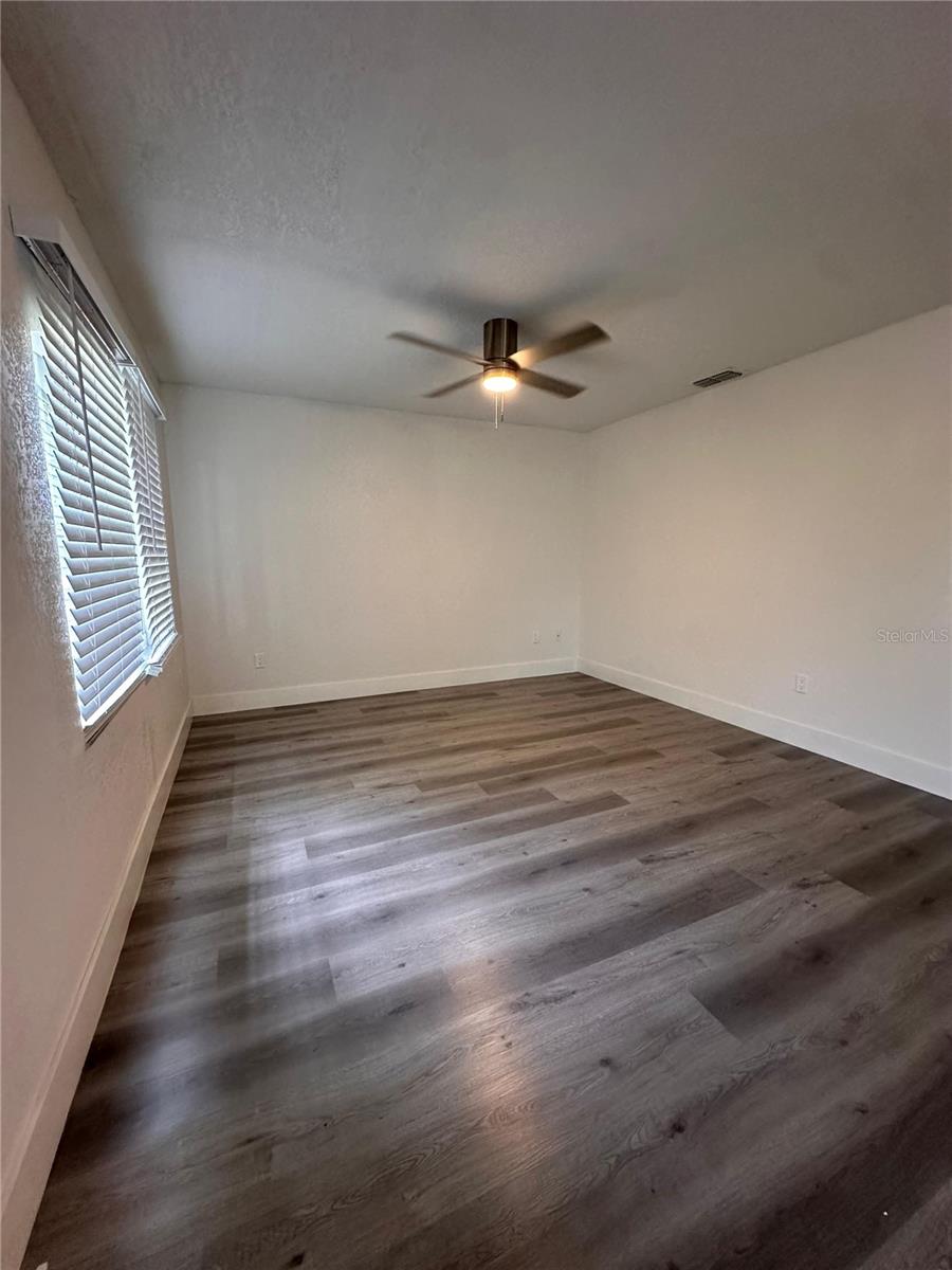 SILVER SPGS SHORES UN 17 - Residential