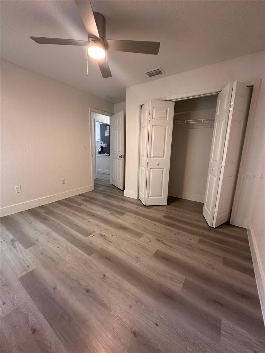 SILVER SPGS SHORES UN 17 - Residential