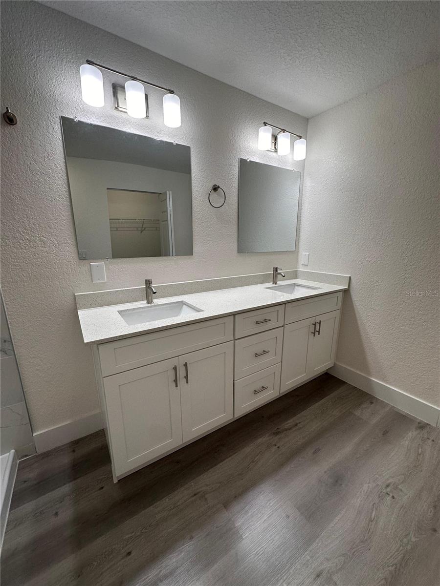 SILVER SPGS SHORES UN 17 - Residential