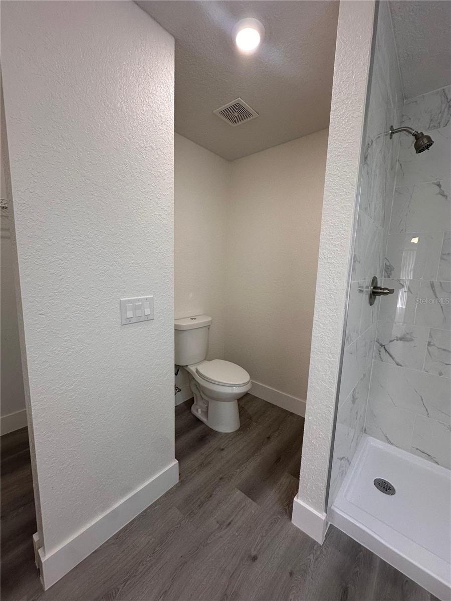 SILVER SPGS SHORES UN 17 - Residential