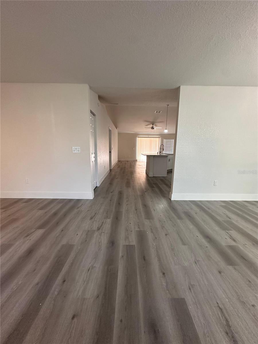 SILVER SPGS SHORES UN 17 - Residential