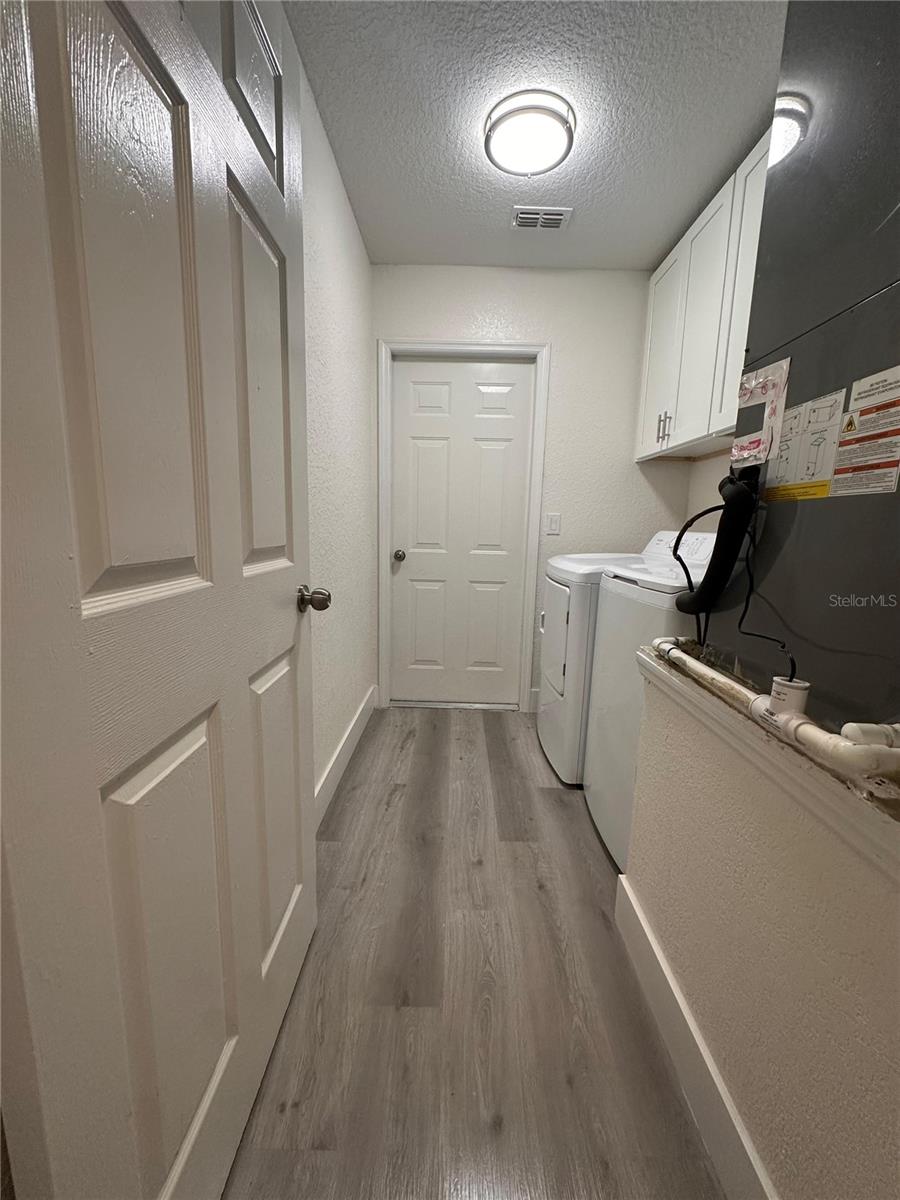 SILVER SPGS SHORES UN 17 - Residential